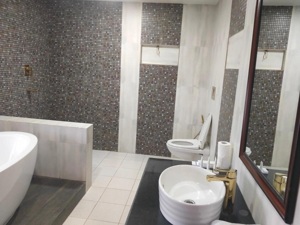 Pashupati Boutique Hotel & Spa Катманду Экстерьер фото